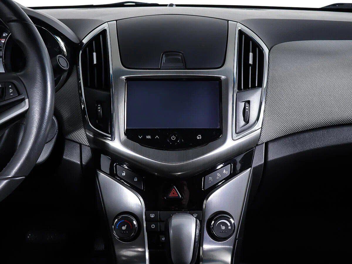 Cruze